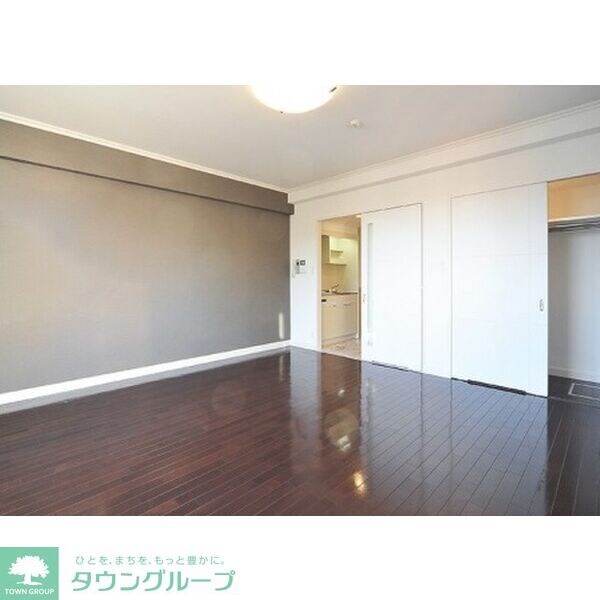 リバーフロントレジデンスの物件内観写真