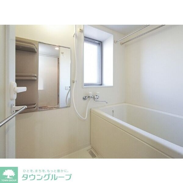 リバーフロントレジデンスの物件内観写真