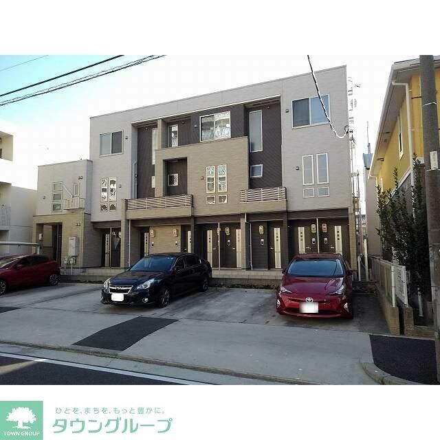 レッド・リーブスVIIの物件外観写真