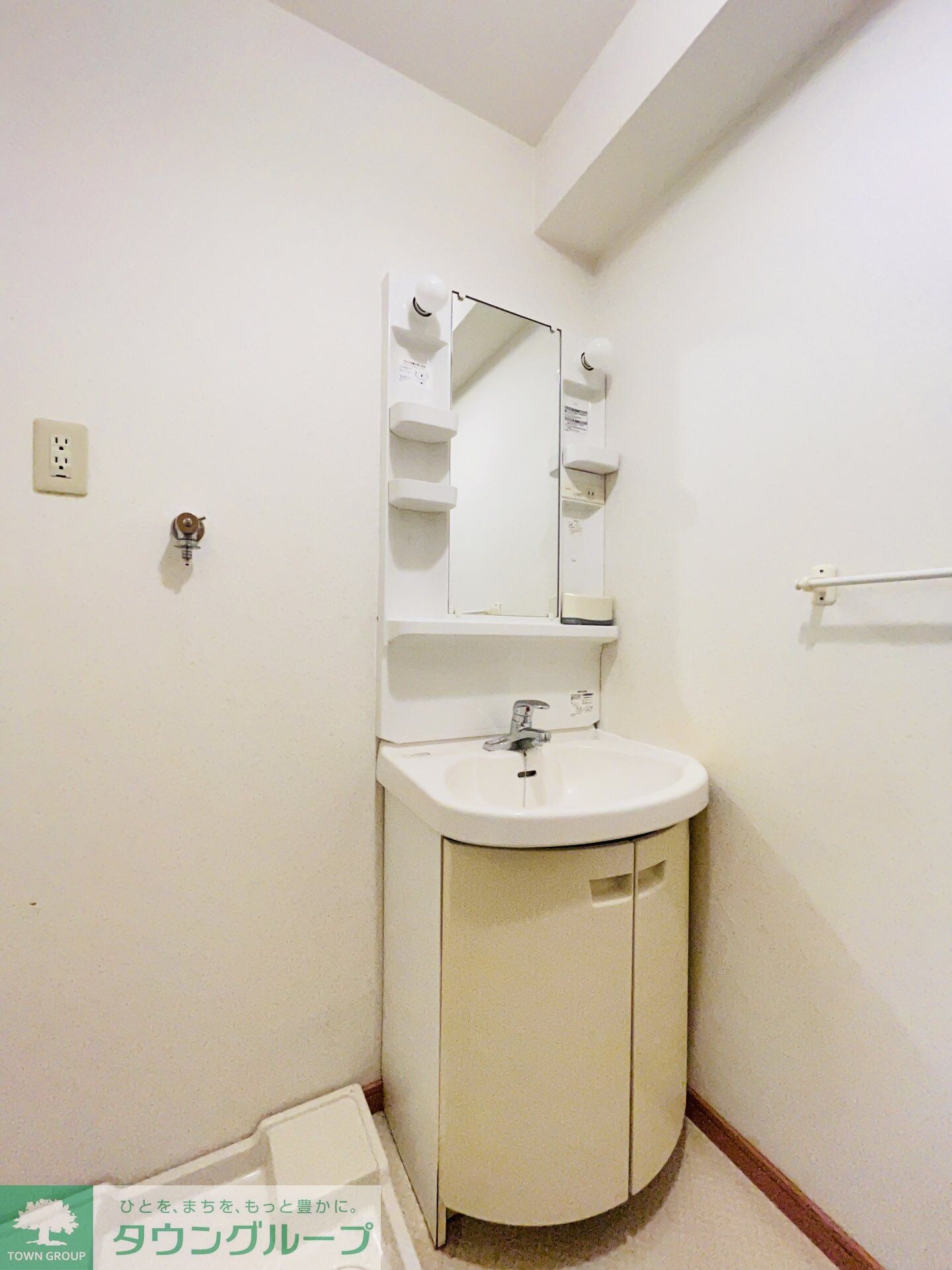 RESENCE SHINNISHIの物件内観写真