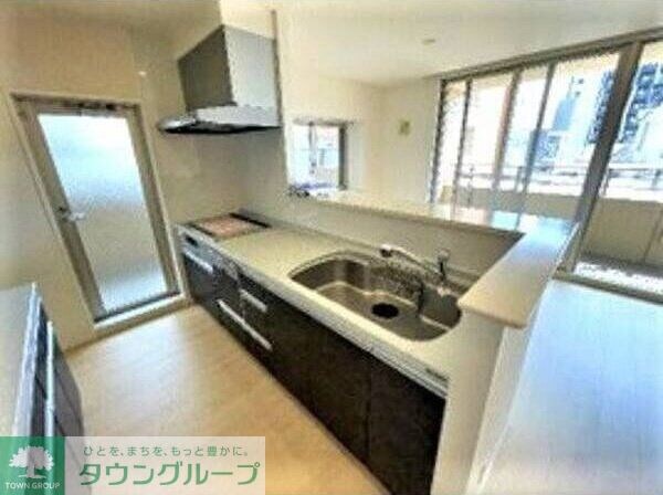 ベレーサ鶴舞公園の物件内観写真