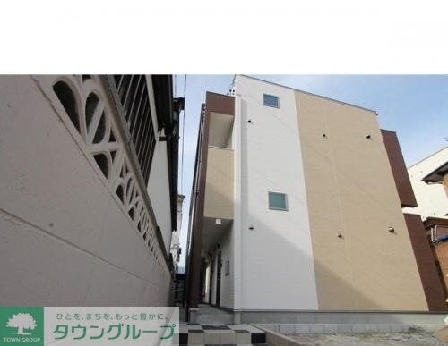 カトルセゾン彩の物件外観写真