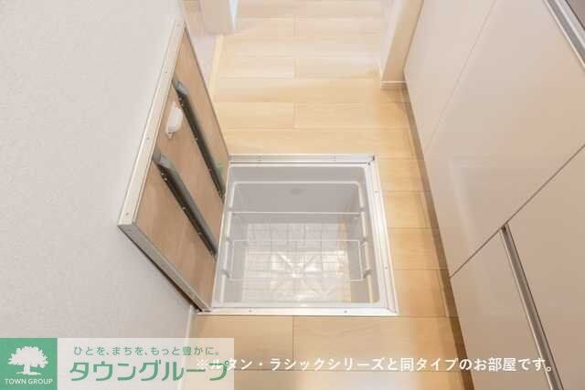 アスセーナ　並木の物件内観写真