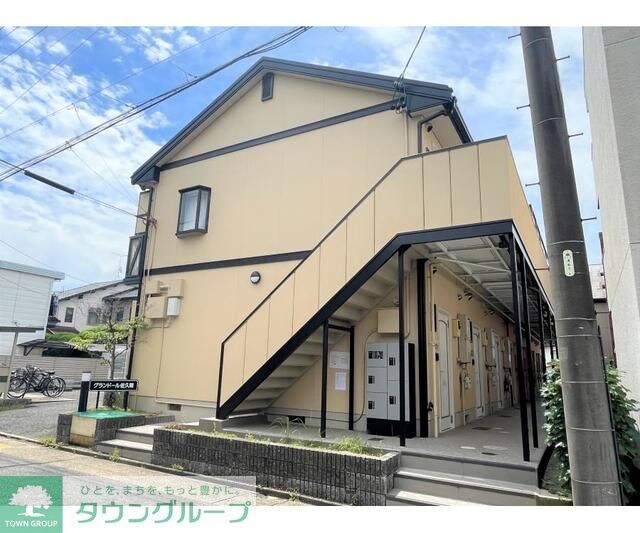 グランドール佐久間の物件外観写真