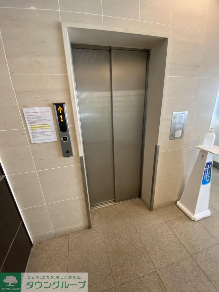 カスタリア栄の物件内観写真