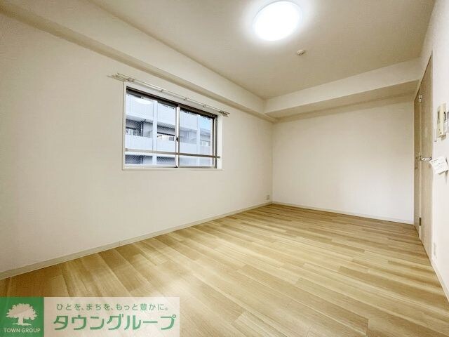 カスタリア栄の物件内観写真