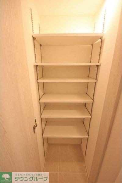 ヴェルデシア名駅南の物件内観写真