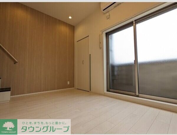 プラージュ外新町の物件内観写真