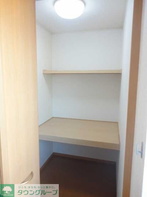 Ｍｏｏｎ　Ｐａｔｉｏの物件内観写真