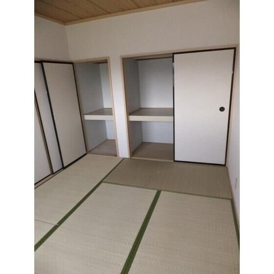 グリーンヒルの物件内観写真