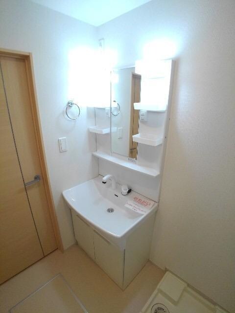 シャルム　グラースＢの物件内観写真