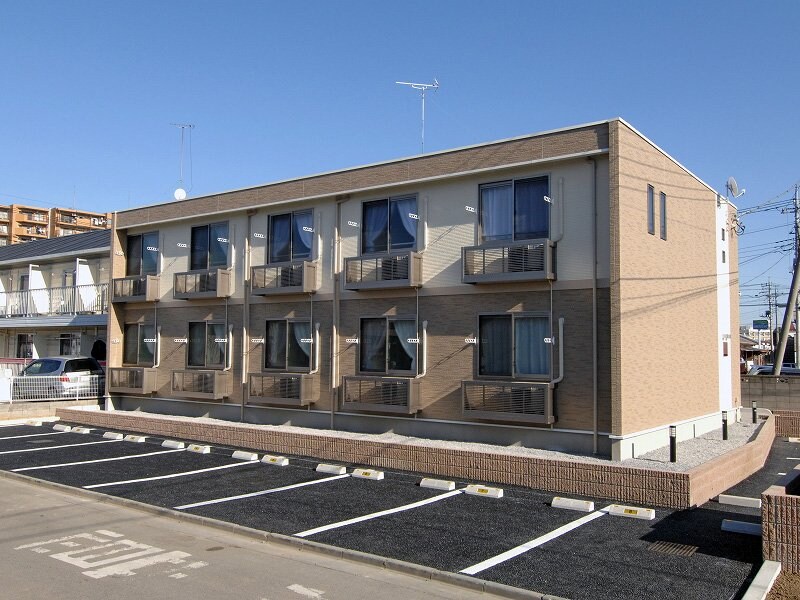 レオネクスト清華の物件外観写真