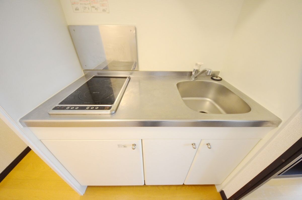 レオネクスト清華の物件内観写真