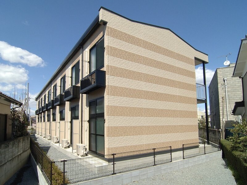 レオパレス花菜の物件外観写真