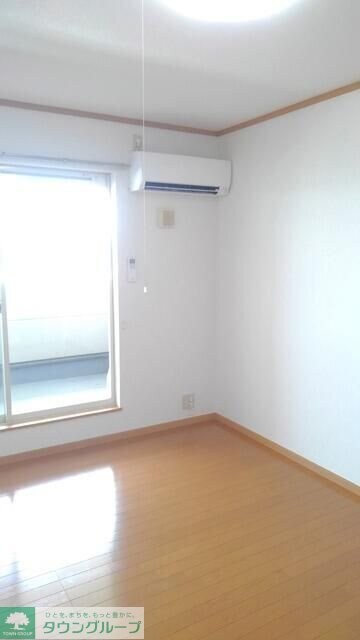 ヴィラフルールＡの物件内観写真