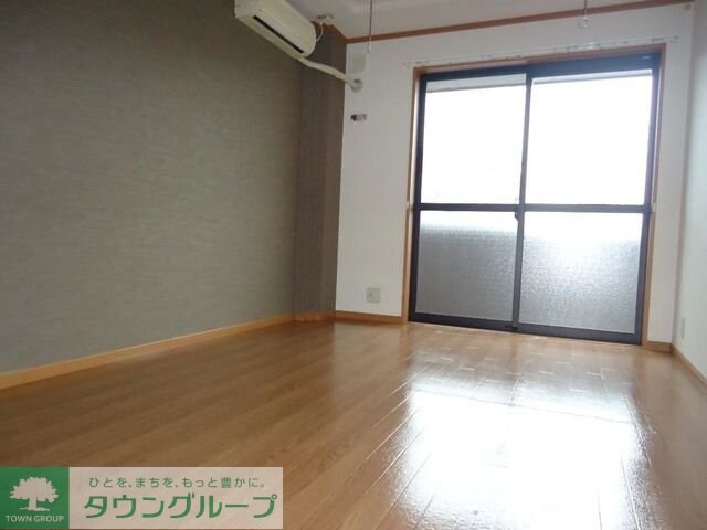 ライブリーコートの物件内観写真