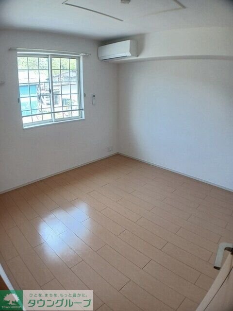 メゾン・ブナの森の物件内観写真