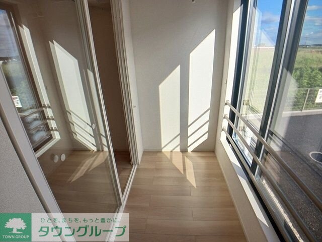 ローレル　カルムの物件内観写真