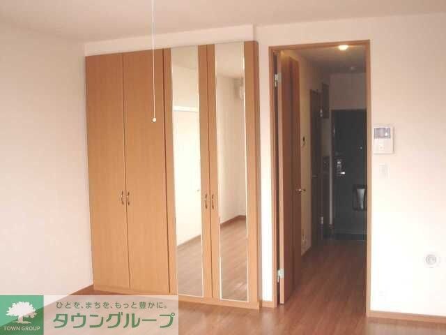 ジャルディニエールＡの物件内観写真