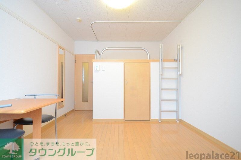 レオネクストパーシモンの物件内観写真