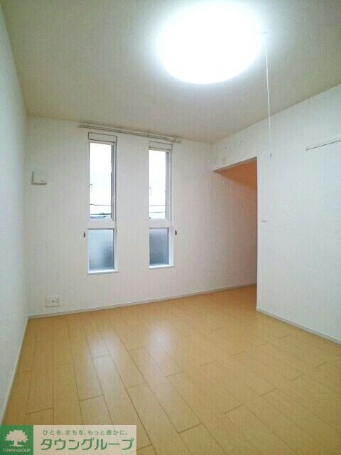 ウィ－ンの森　シェ－ンブルンの物件内観写真