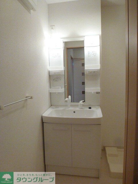 ウイングリバ－Iの物件内観写真