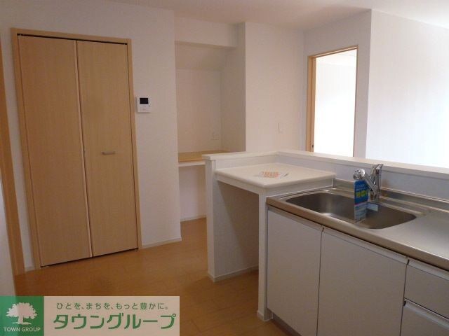 ウイングリバ－Iの物件内観写真