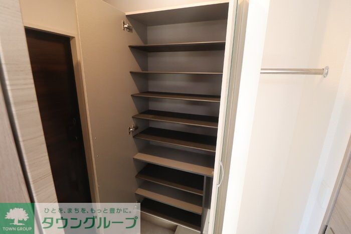 シーダールシアの物件内観写真