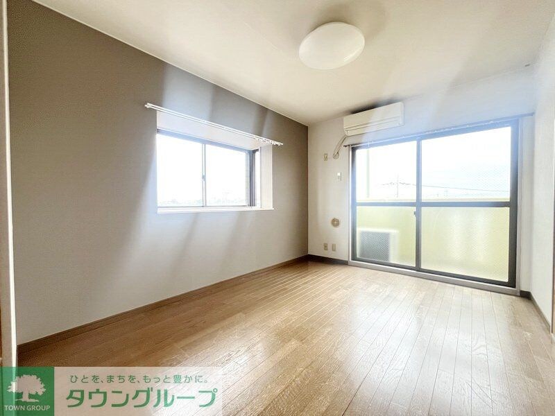 ラフェスタ深谷の物件内観写真