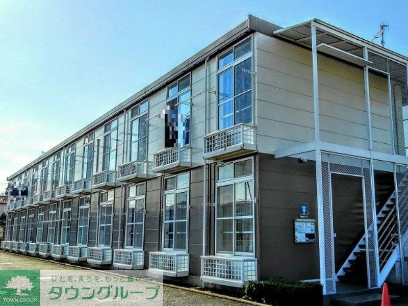 レオパレスラ・プランタンの物件外観写真