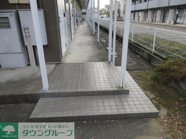 レオパレスラ・プランタンの物件内観写真