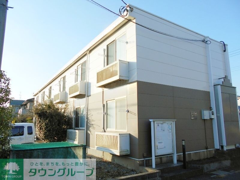 レオパレスアゼリアの物件外観写真