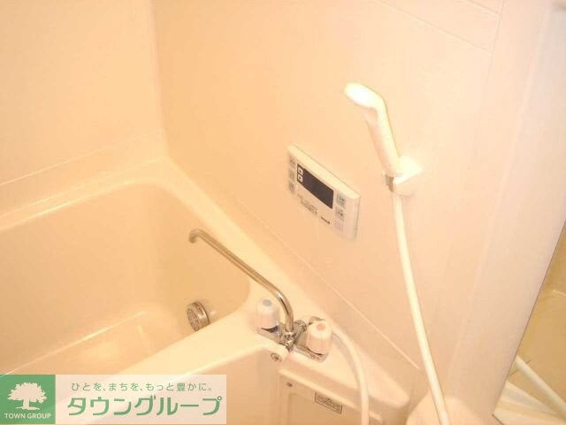 ジャルディニエールＢの物件内観写真