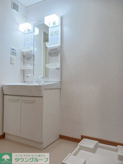 和（ＮＡＧＯＭＩ）Ｂの物件内観写真