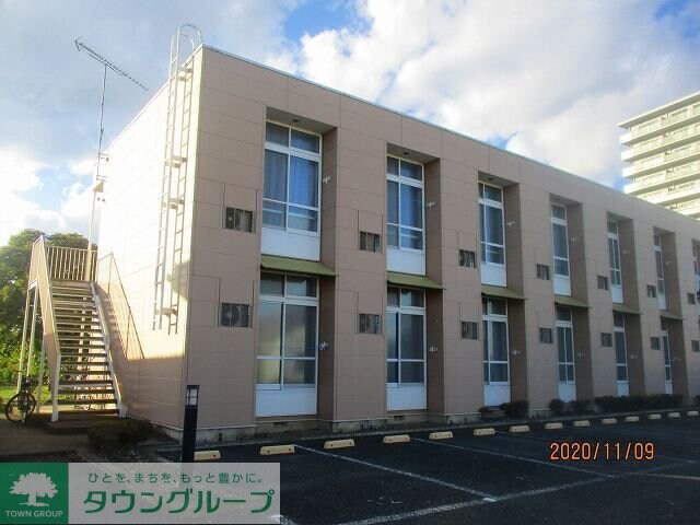 レオパレス諏訪の物件外観写真