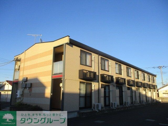 レオパレスオムの物件外観写真