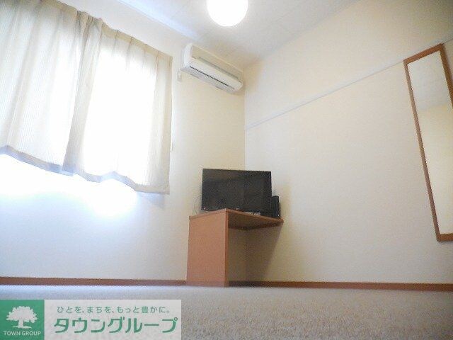 レオパレスドゥジェームの物件内観写真