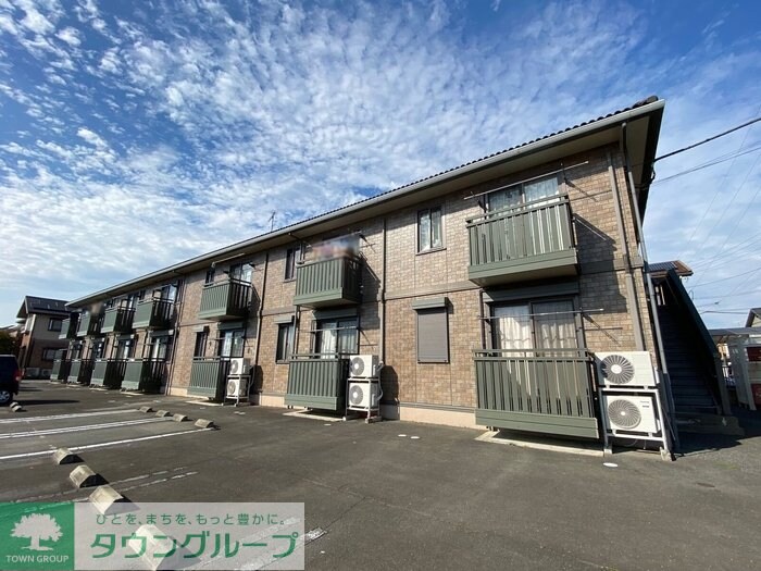 ルリエールの物件外観写真