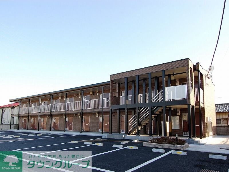 レオパレスブレイヴの物件外観写真