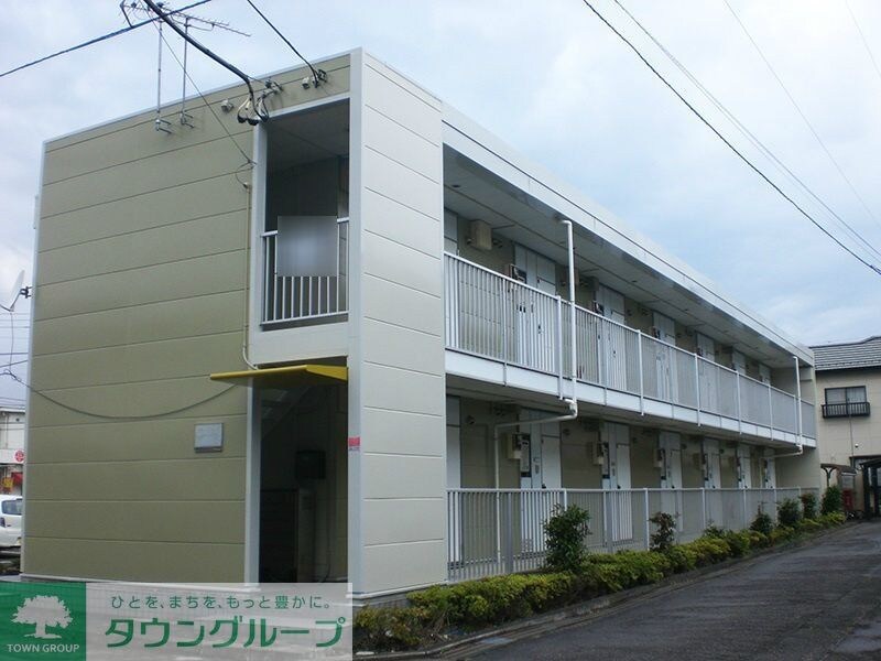 レオパレストレディオスの物件外観写真