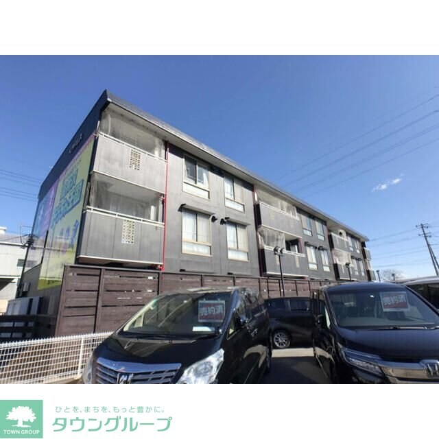 ペアパレスの物件外観写真