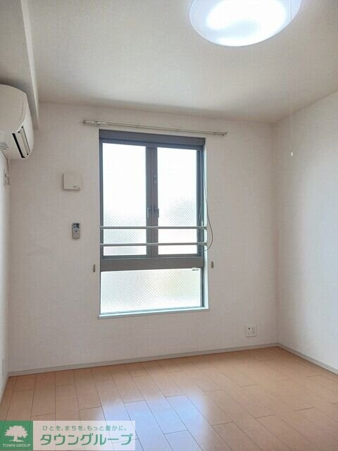 リエ　フュテュールの物件内観写真