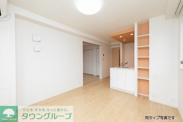 オランジュ・ウエストの物件内観写真