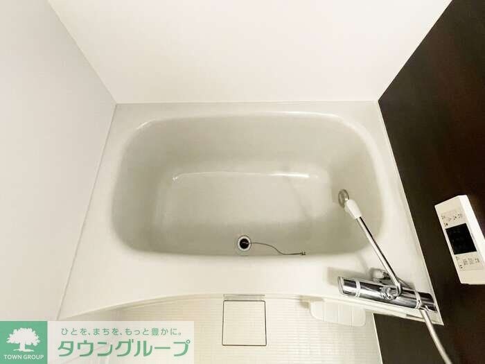 パーシモンIIIの物件内観写真