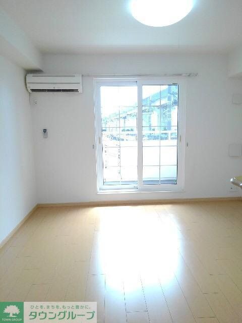 モダン　ソレイユIの物件内観写真