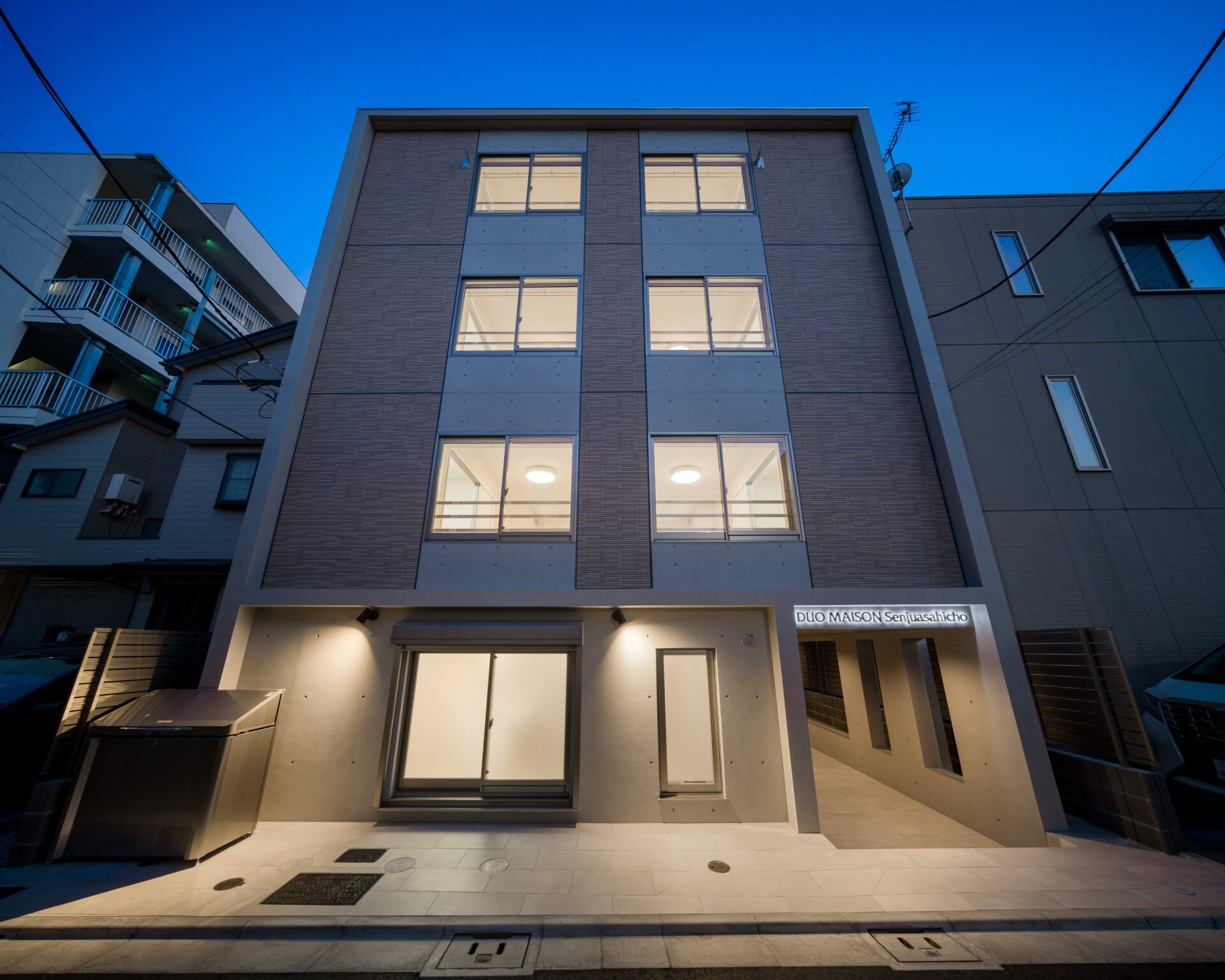 デュオメゾン千住旭町の物件外観写真