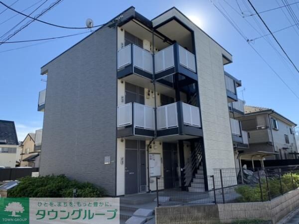 レオパレスエクシードの物件外観写真