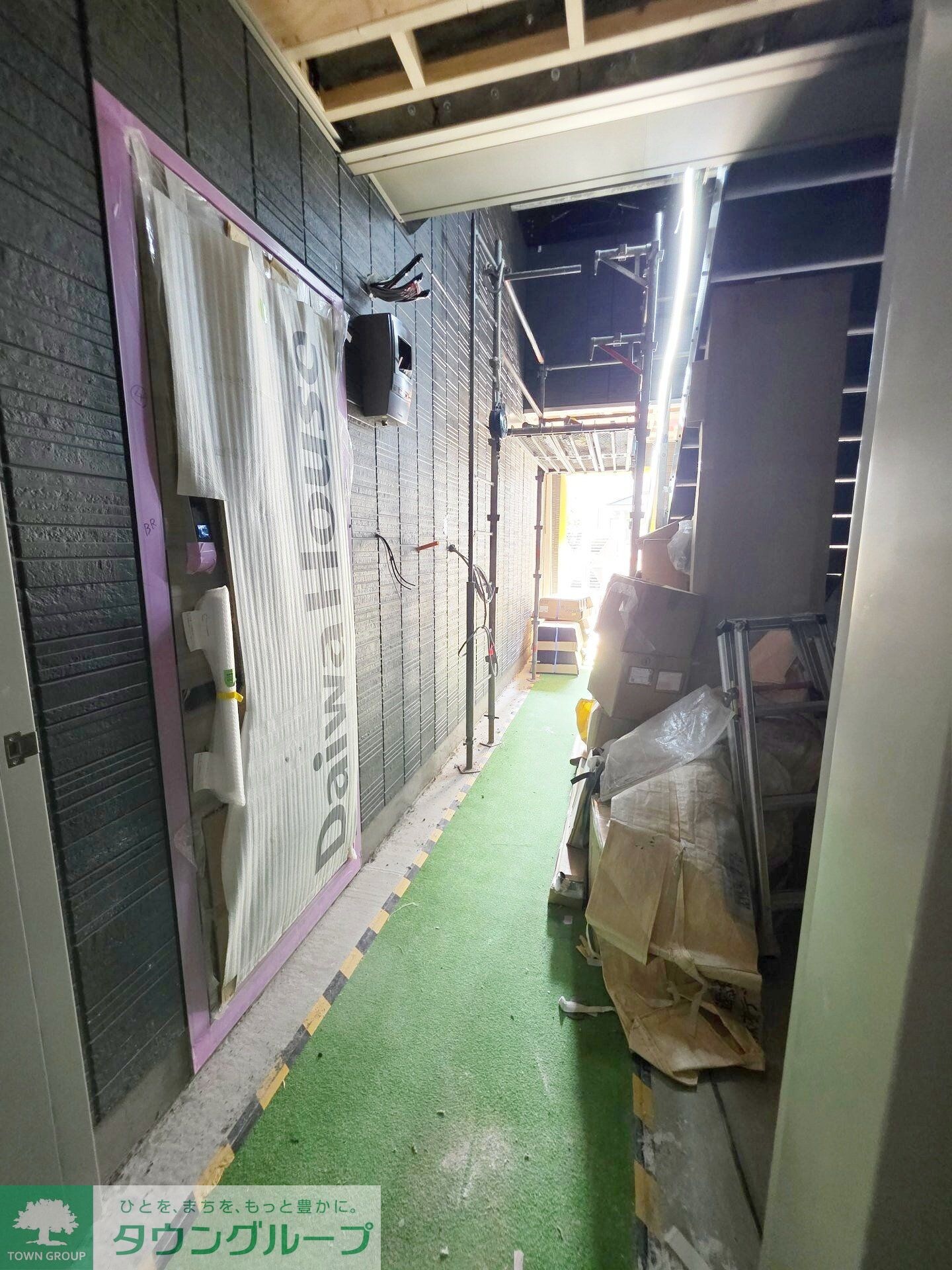 セレスティア西綾瀬の物件内観写真