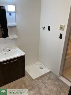 フェアリーヒルズ保木間の物件内観写真