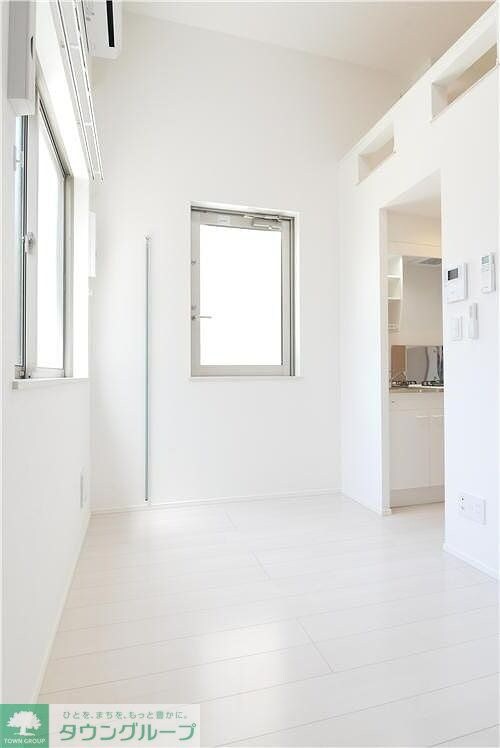 グランドソレーユ西新井の物件内観写真